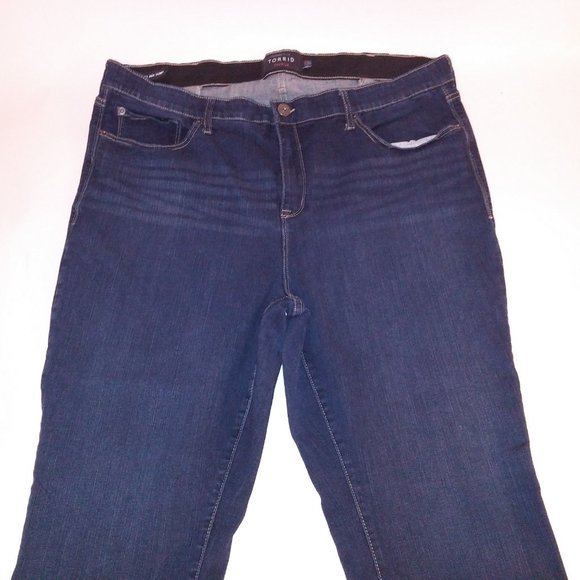 Torrid Jeans 24 R Sky High Skinny Denim Blue Dark Wash Premium Stretch Waist 20" - Picture 7 of 11